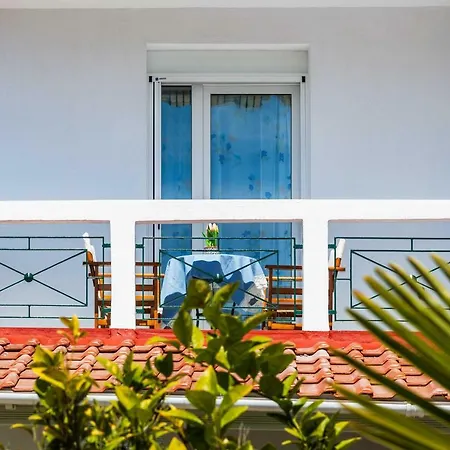 Sunshine Holiday home